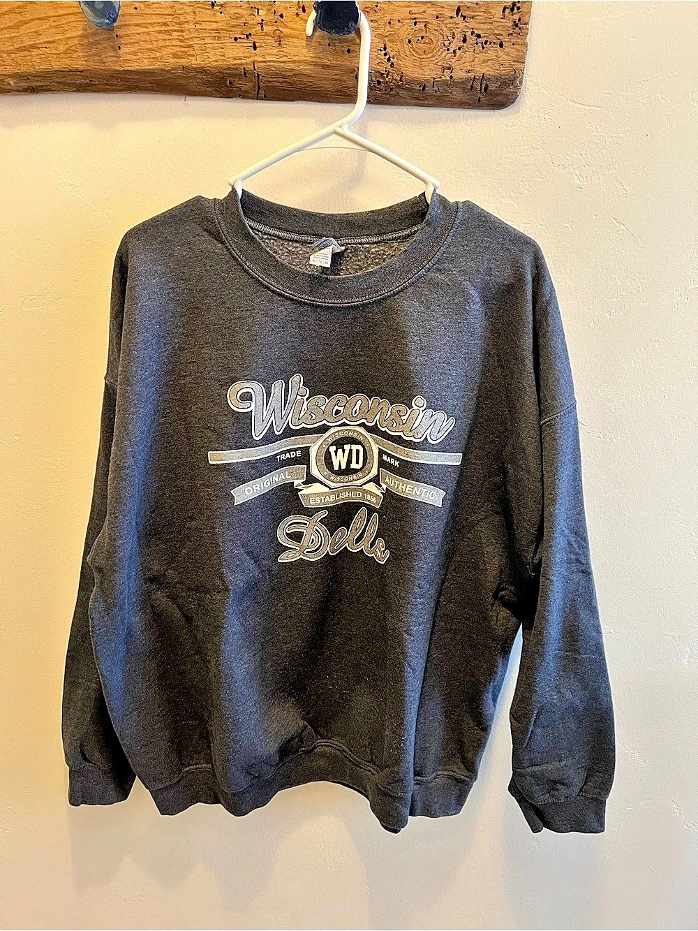 Gildan Wisconsin Dells Graphic Sweatshirt Size XL